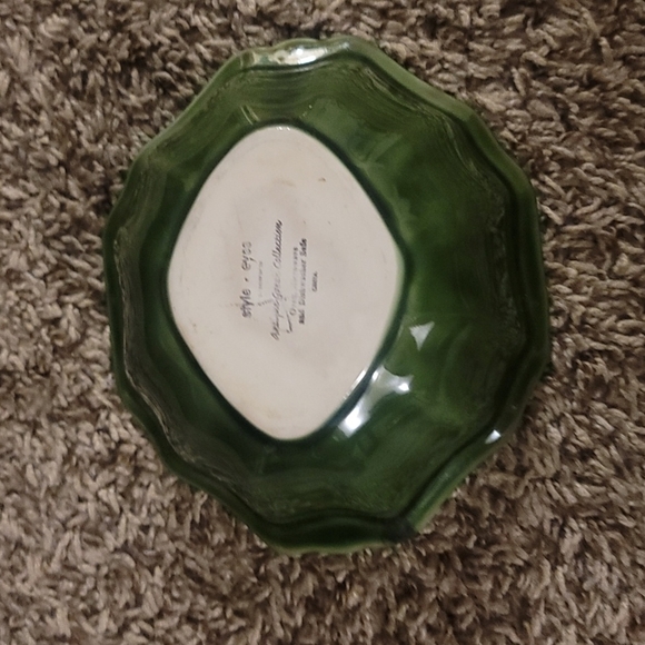 Style Eyes By Baum Bros Antique Green Collection Bowl - Picture 2 of 4